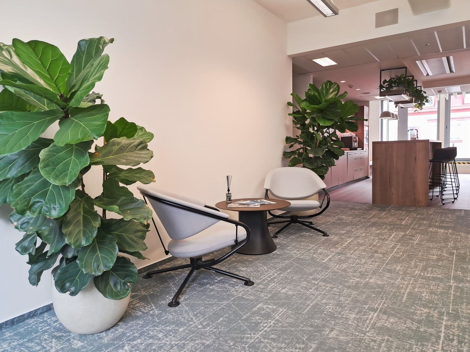 Prenájom kancelárie 110 m², Lomnického, Praha, Praha Prenájom kancelárie 110 m², Lomnického, Praha, Praha