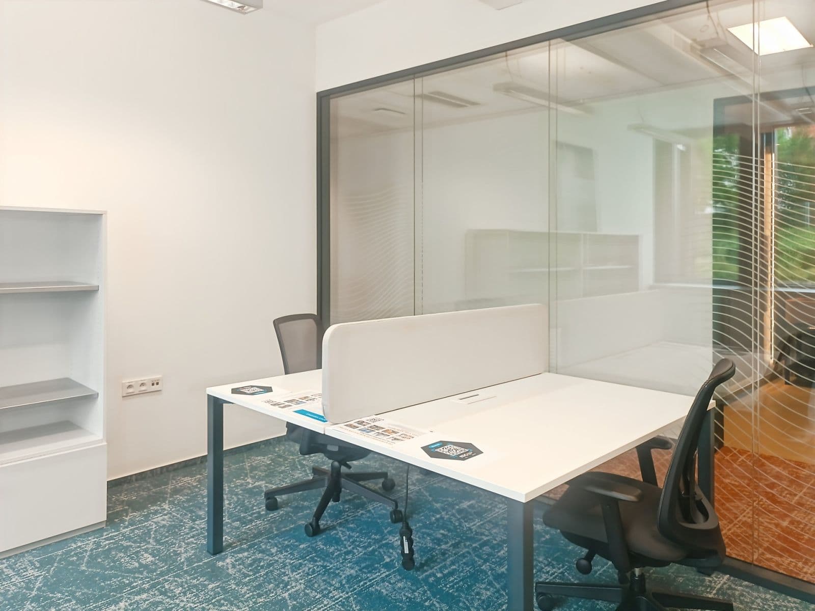 Prenájom kancelárie 30 m², Lomnického, Praha, Praha Prenájom kancelárie 30 m², Lomnického, Praha, Praha