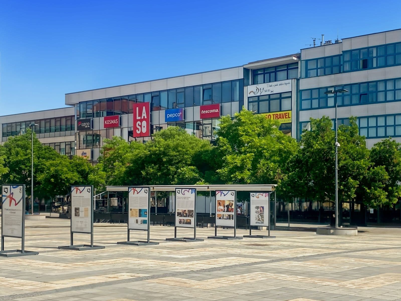 Prenájom kancelárie 30 m², Masarykovo náměstí, Ostrava, Moravskoslezský kraj Prenájom kancelárie 30 m², Masarykovo náměstí, Ostrava, Moravskoslezský kraj