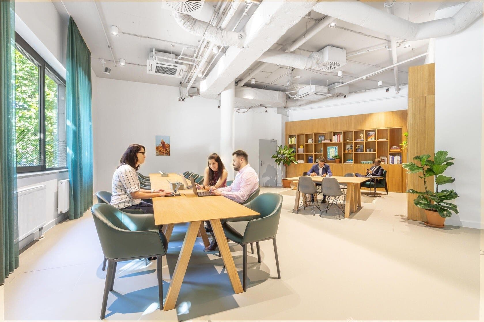 Prenájom kancelárie 60 m², Karolinská, Praha, Praha Prenájom kancelárie 60 m², Karolinská, Praha, Praha