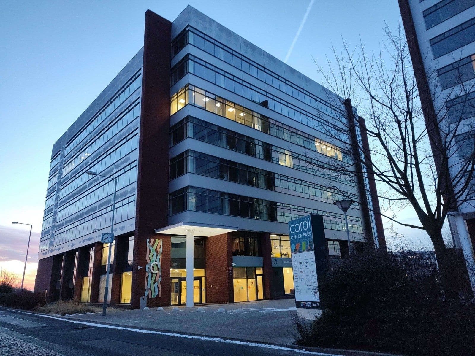 Prenájom kancelárie 120 m², Bucharova, Praha, Praha Prenájom kancelárie 120 m², Bucharova, Praha, Praha