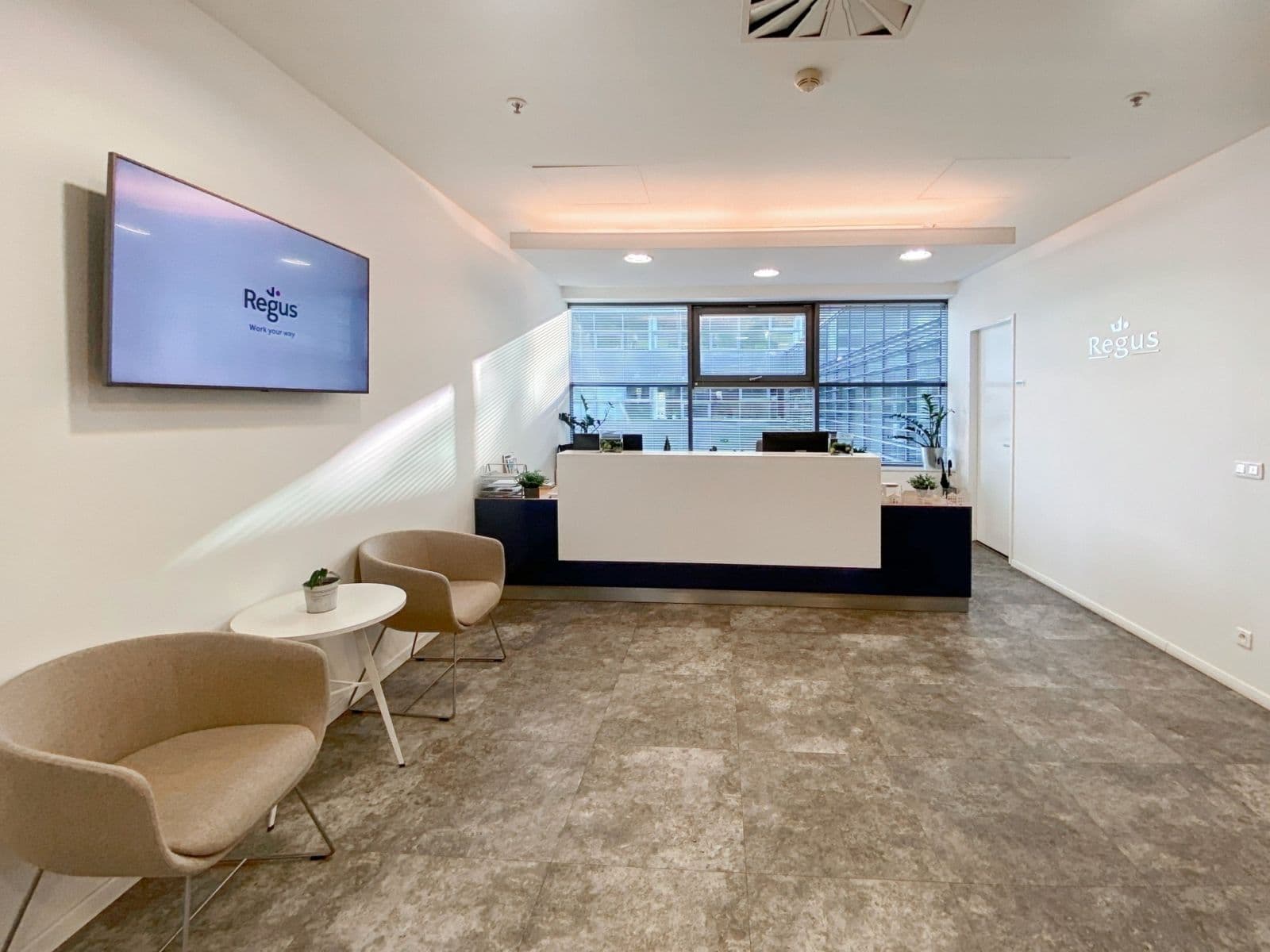 Prenájom kancelárie 120 m², Holandská, Brno, Jihomoravský kraj Prenájom kancelárie 120 m², Holandská, Brno, Jihomoravský kraj