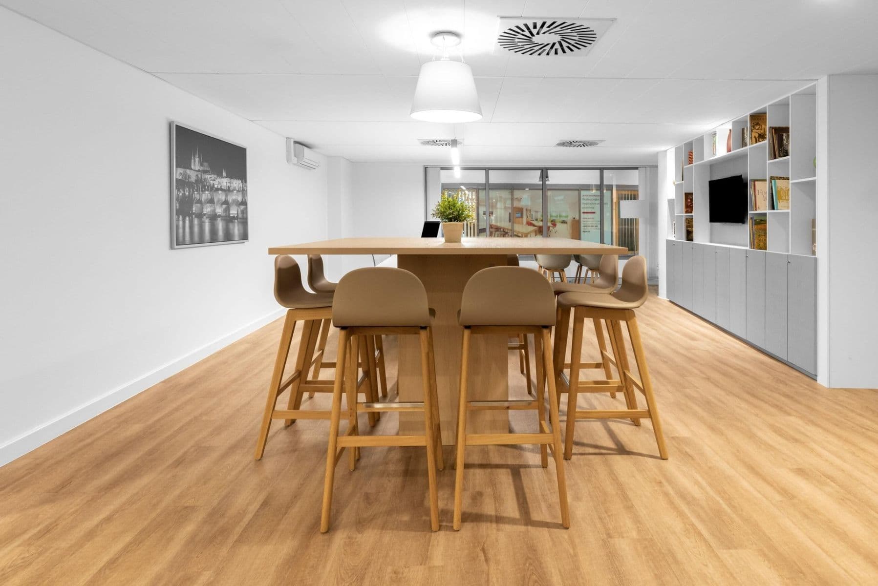 Prenájom kancelárie 75 m², Rybná, Praha, Praha Prenájom kancelárie 75 m², Rybná, Praha, Praha