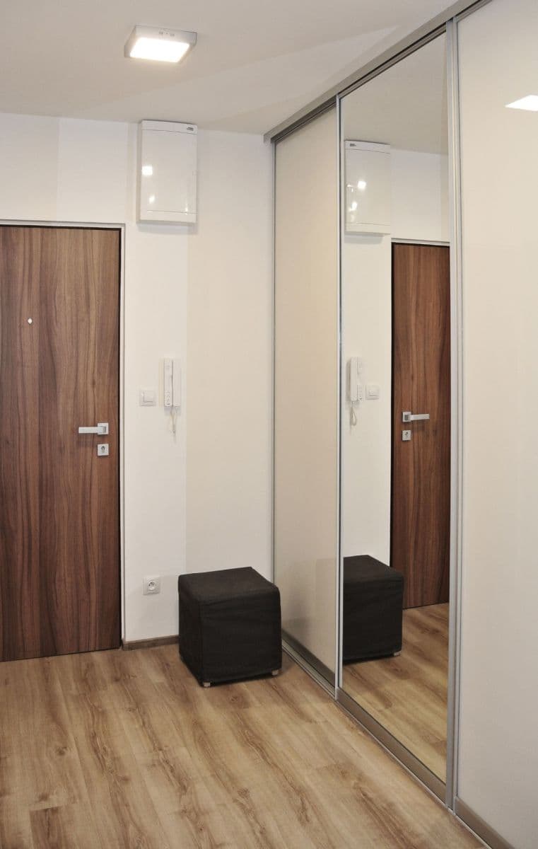 Predaj domu 90 m², pozemek 500 m², náměstí Jana Palacha, Praha, Praha Predaj domu 90 m², pozemek 500 m², náměstí Jana Palacha, Praha, Praha