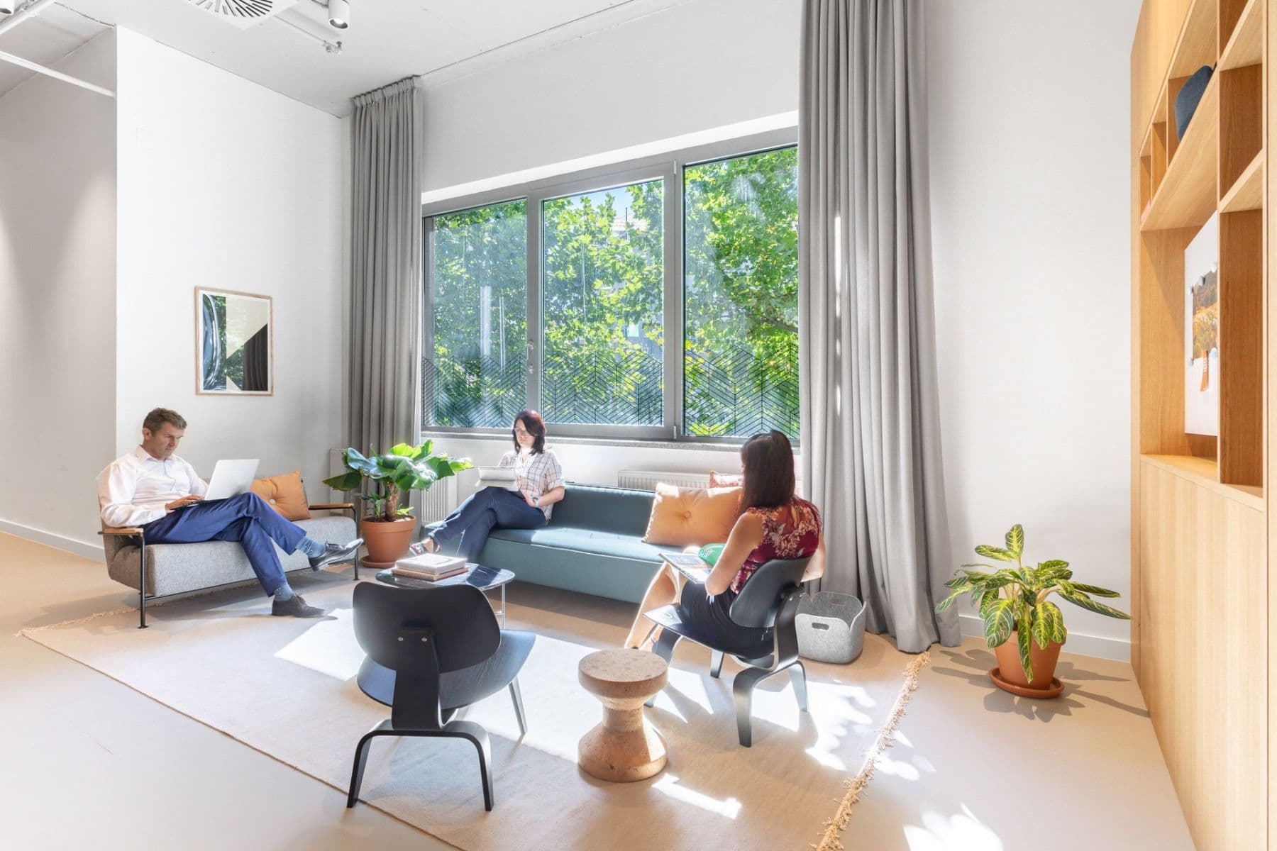 Prenájom kancelárie 75 m², Karolinská, Praha, Praha Prenájom kancelárie 75 m², Karolinská, Praha, Praha