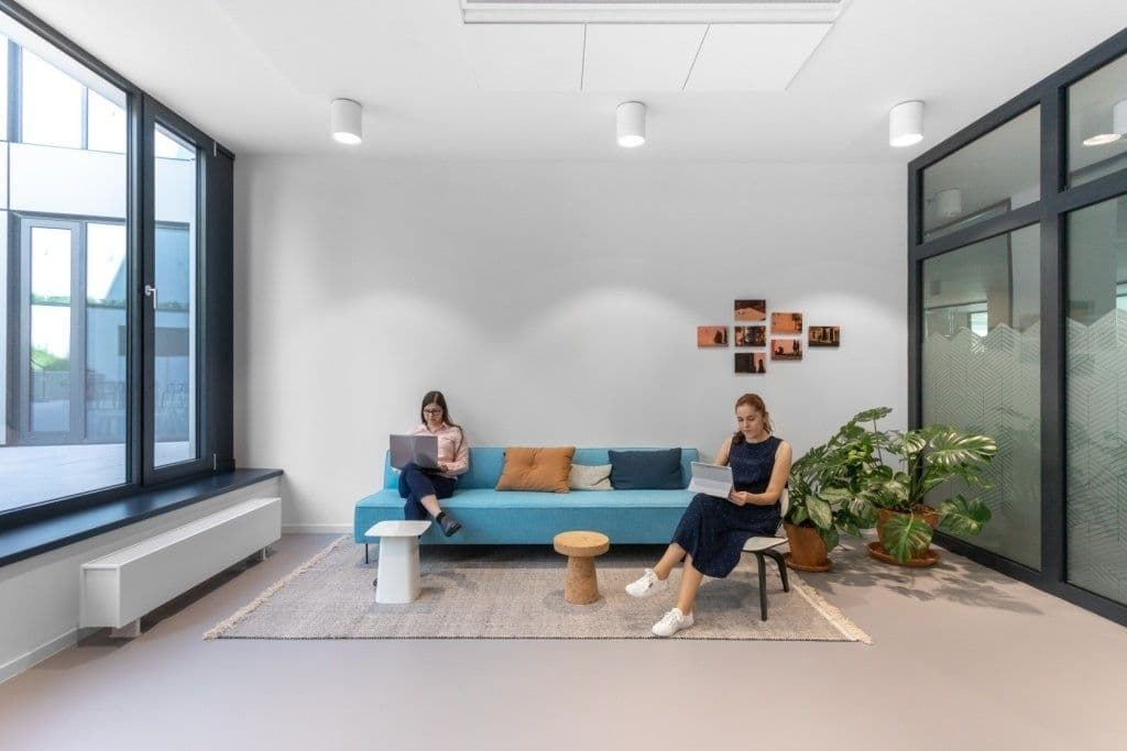 Prenájom kancelárie 50 m², Plzeňská, Praha, Praha Prenájom kancelárie 50 m², Plzeňská, Praha, Praha