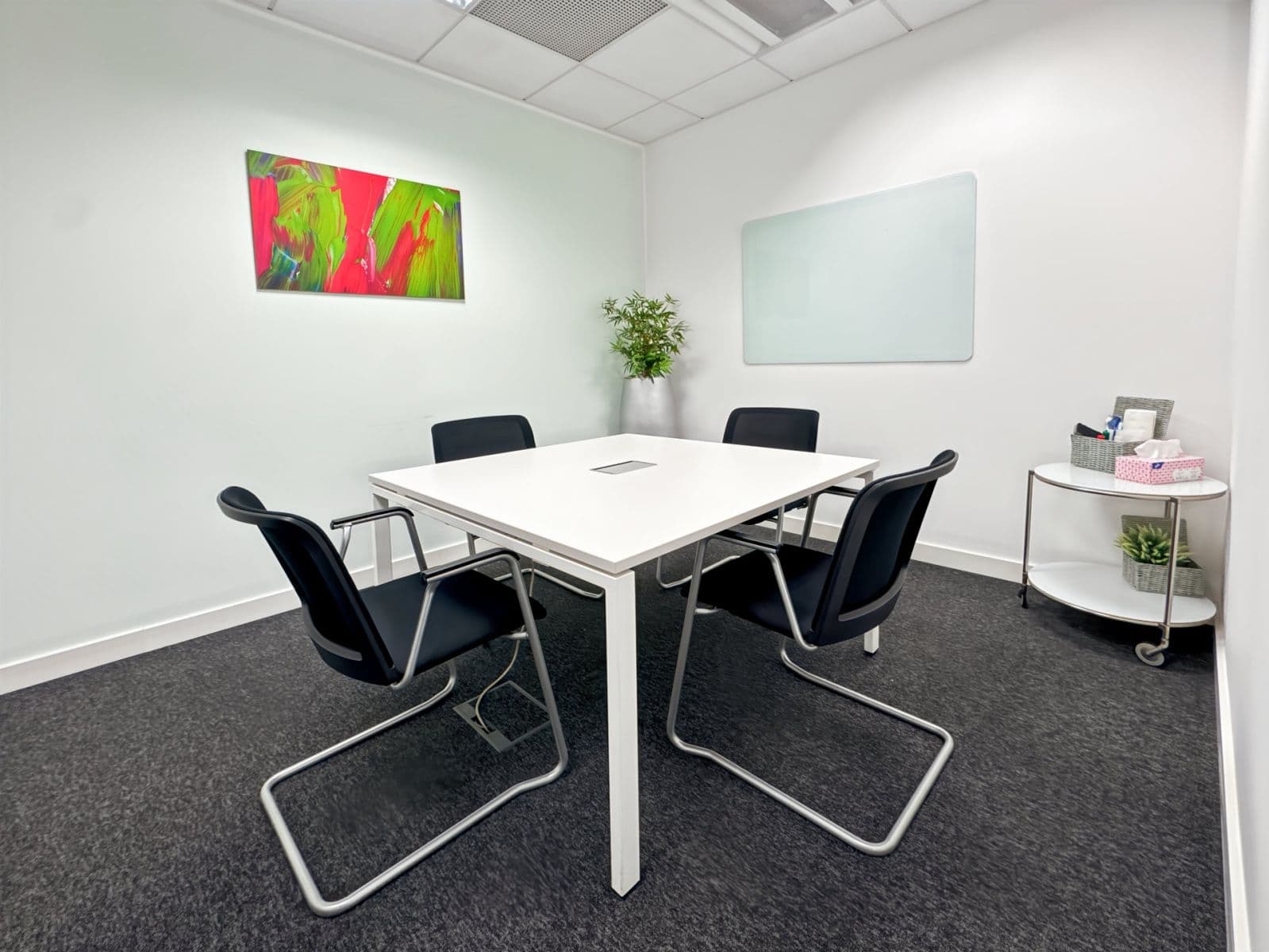 Prenájom kancelárie 5 m², Rohanské nábřeží, Praha, Praha Prenájom kancelárie 5 m², Rohanské nábřeží, Praha, Praha