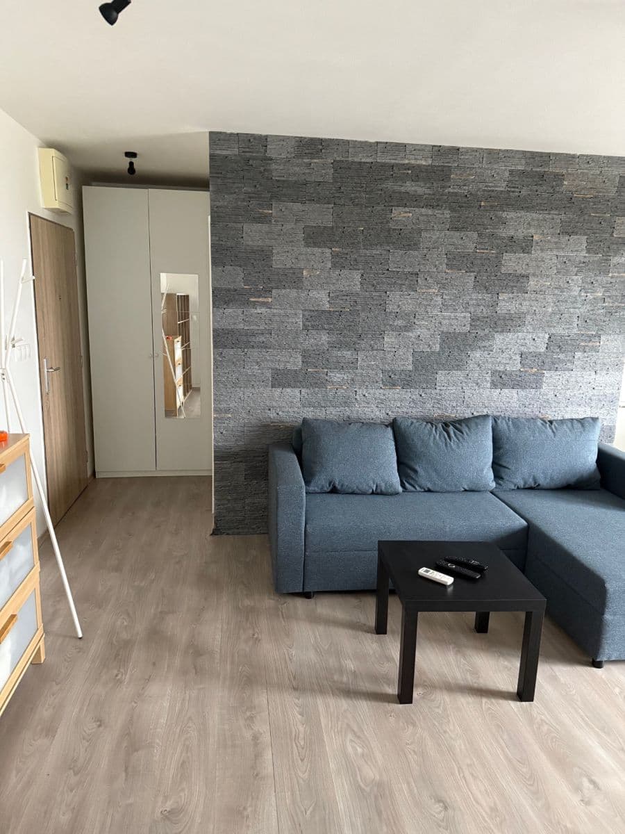 Predaj bytu 1-izbový 50 m², Uzbecká, Bratislava, Bratislavský kraj Predaj bytu 1-izbový 50 m², Uzbecká, Bratislava, Bratislavský kraj