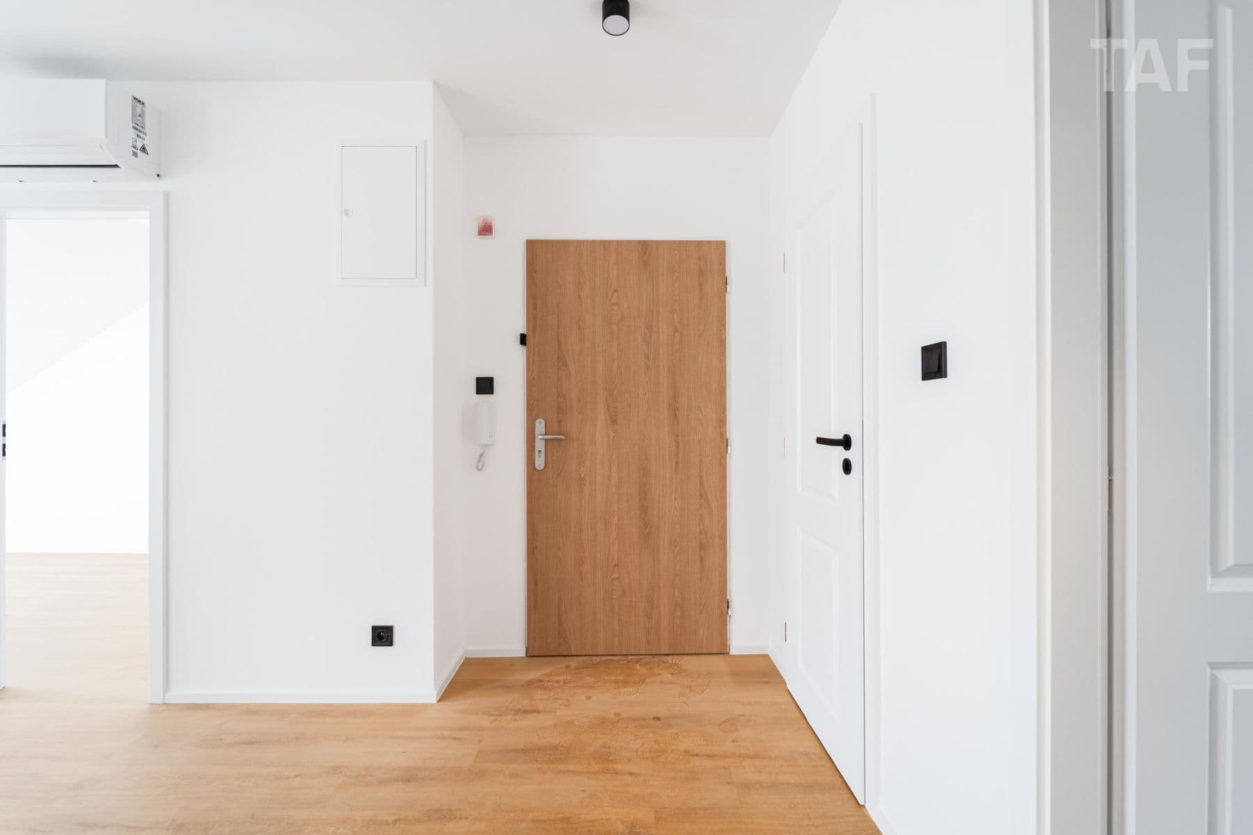 Predaj bytu 3-izbový 55 m², Liborova, Praha, Praha Predaj bytu 3-izbový 55 m², Liborova, Praha, Praha