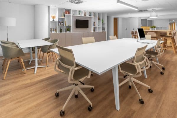 Prenájom kancelárie 110 m², Rybná, Prenájom kancelárie 110 m², Rybná,