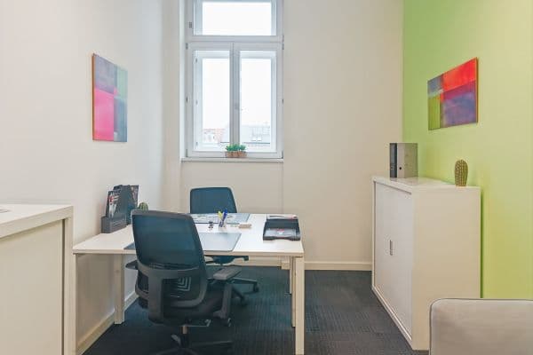 Prenájom kancelárie 50 m², náměstí I. P. Pavlova, Prenájom kancelárie 50 m², náměstí I. P. Pavlova,